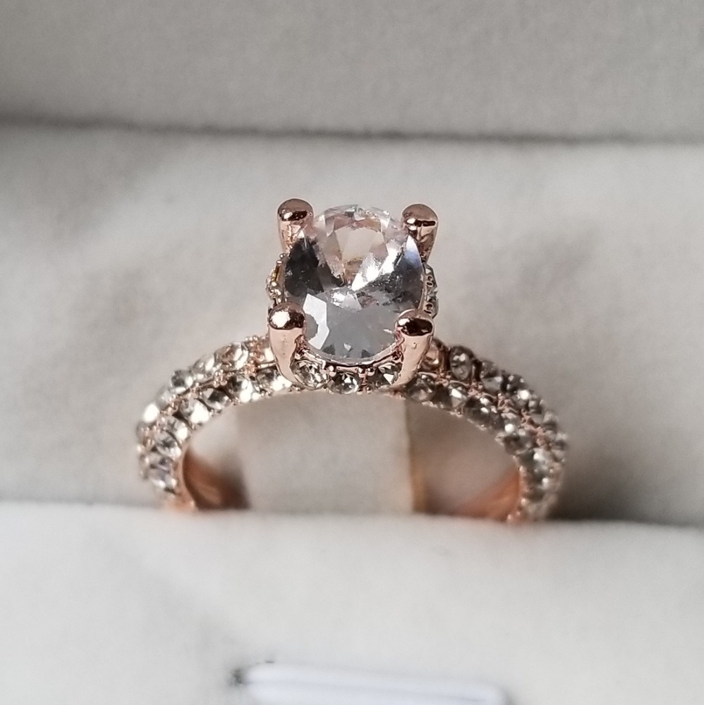 50% off! Gold Oval Ring